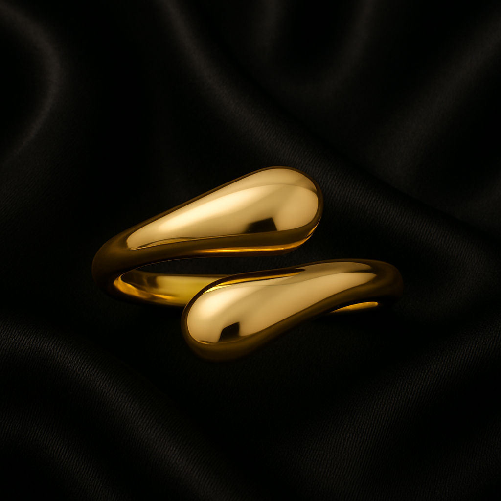 Charlotte Ring