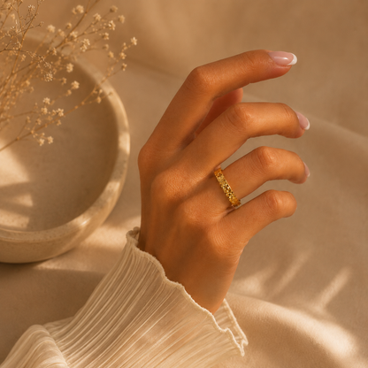 Scarlett Ring