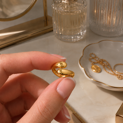 Charlotte Ring