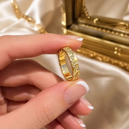Scarlett Ring